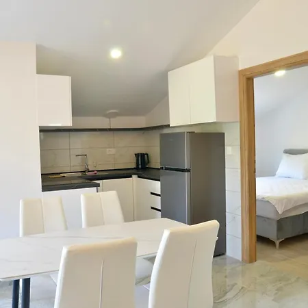 House Mara Ruda